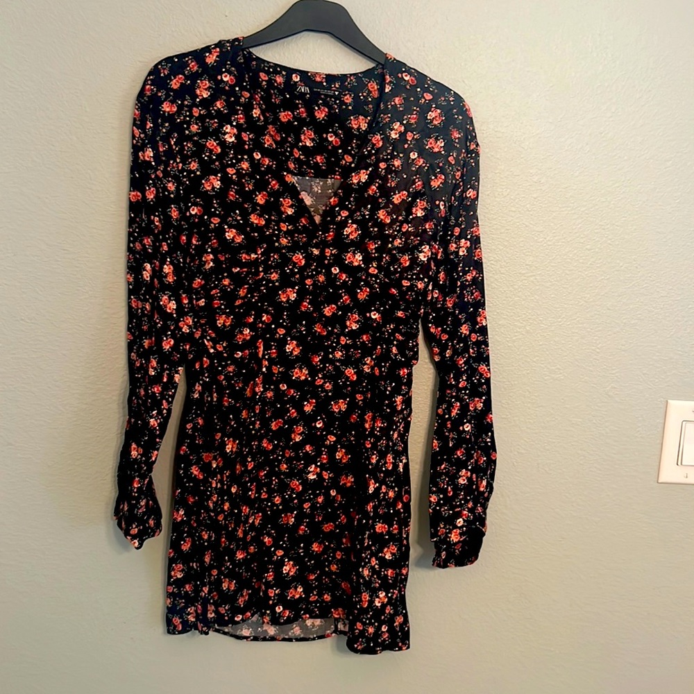 Zara floral mini dress, NWOT